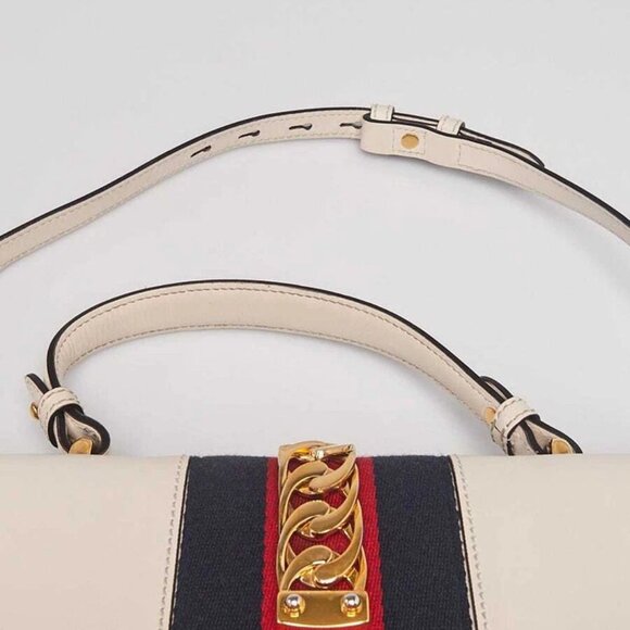 Gucci White Smooth Leather Calfskin Leather Vintage Web Medium Sylvie Shoulder - Picture 9 of 10